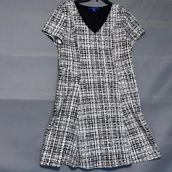 BLACK Women’s APT 9 short sleeve V neck dress size XXL - Picture 4 of 5